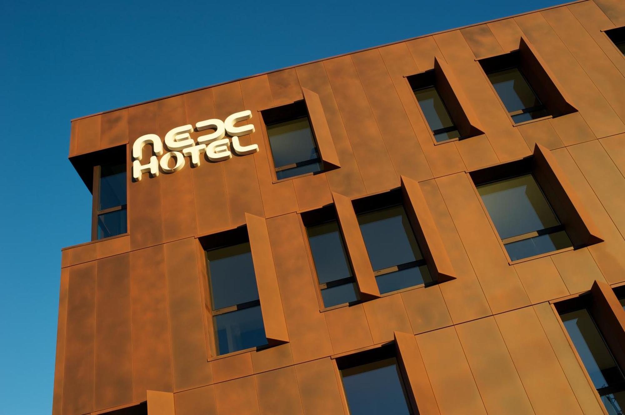 Nex Hotel Tarbes Luaran gambar