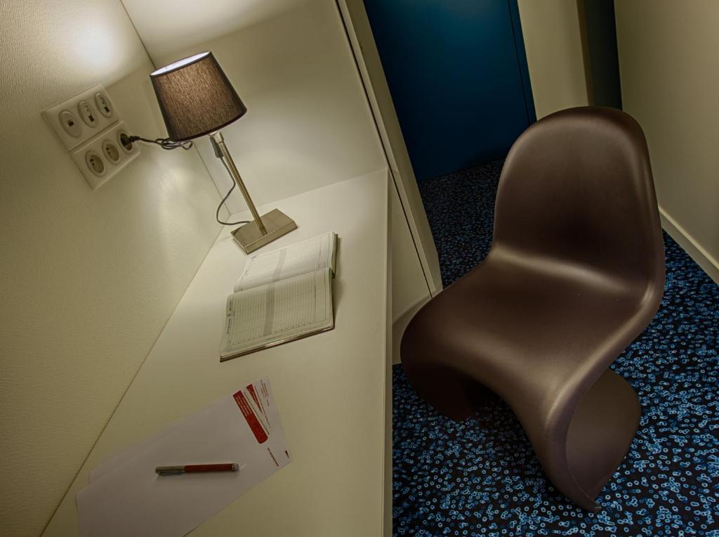 Nex Hotel Tarbes Bilik gambar